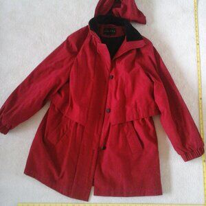 Coat Gallery brand lined Women's small Red